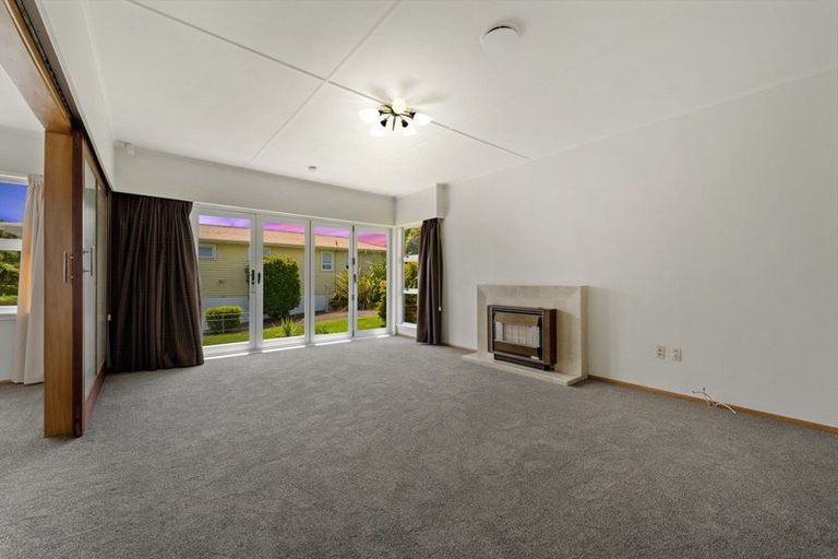 Photo of property in 251 High Street, Eltham, 4322