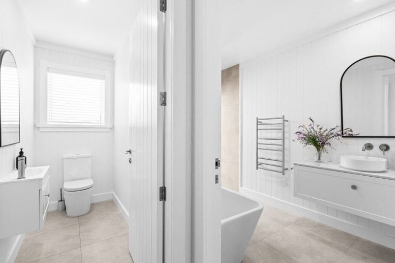 Photo of property in 25 Grooby Place, Havelock North, 4130