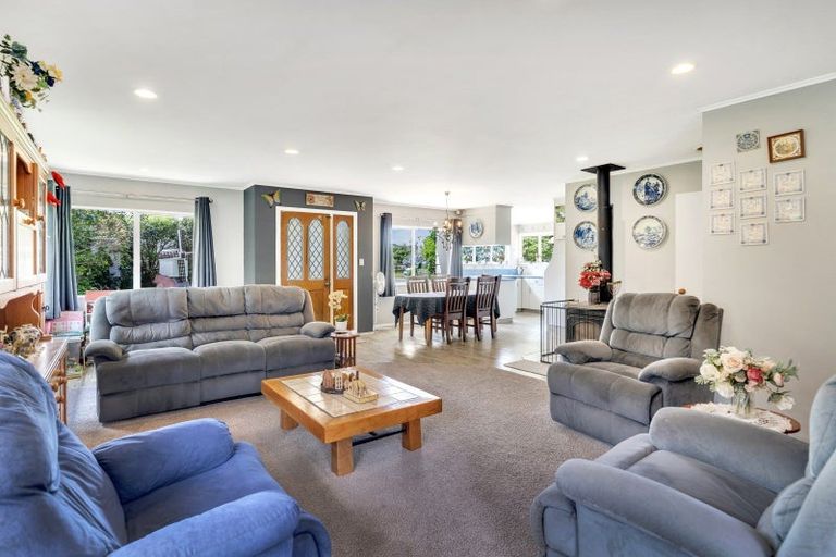 Photo of property in 55 Charles Street, Carterton, 5713