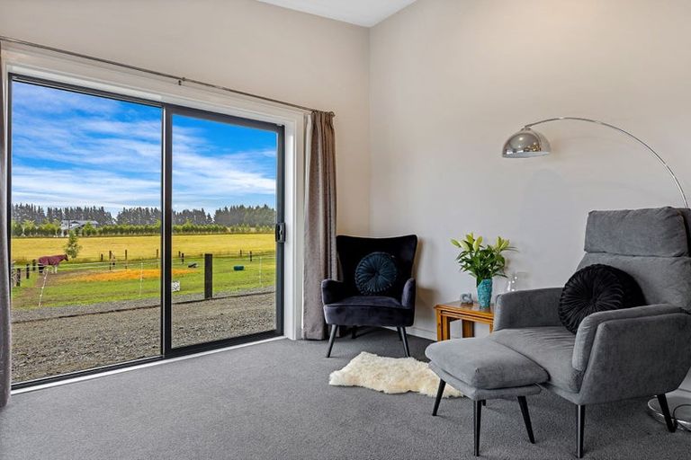 Photo of property in 265 Loburn Whiterock Road, Loburn, Rangiora, 7472