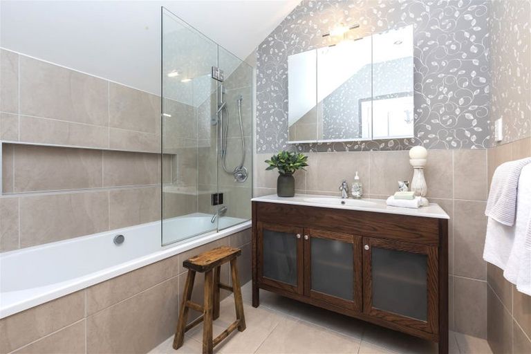 Photo of property in 150 Clyde Road, Burnside, Christchurch, 8053