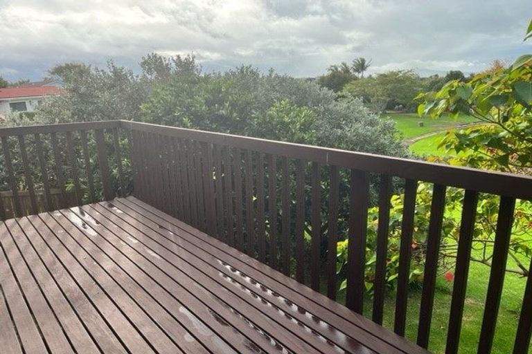 Photo of property in 1/41 Pigeon Mountain Road, Half Moon Bay, Auckland, 2012