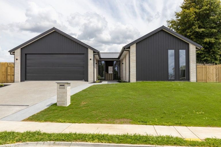 Photo of property in 11 Keri Rua Road, Leamington, 3495