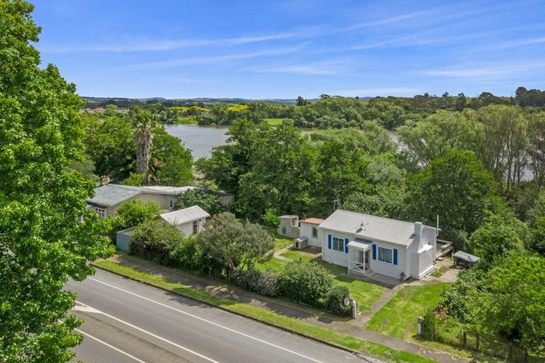 Photo of property in 198 Great South Road, Huntly, 3700