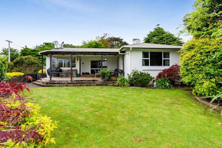 Photo of property in 116 Paraite Road, Paraite, New Plymouth, 4373