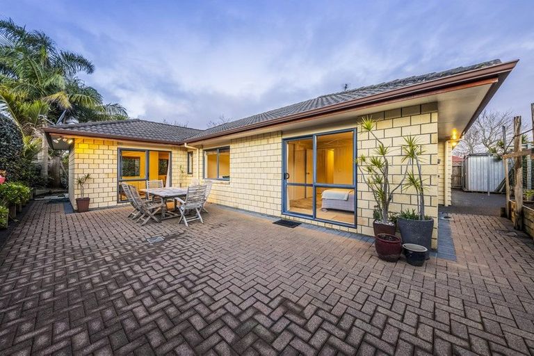 Photo of property in 36 Skelton Avenue, Randwick Park, Auckland, 2105