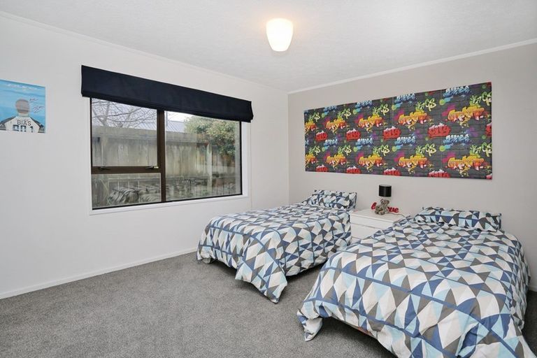 Photo of property in 20 Turnbull Street, Rosedale, Invercargill, 9810