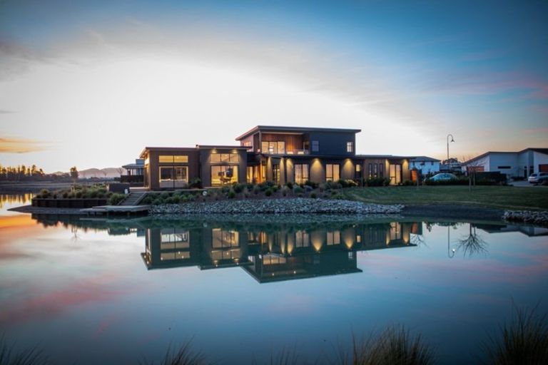 Photo of property in 1 Waterton Point, Huntingdon, Ashburton, 7774