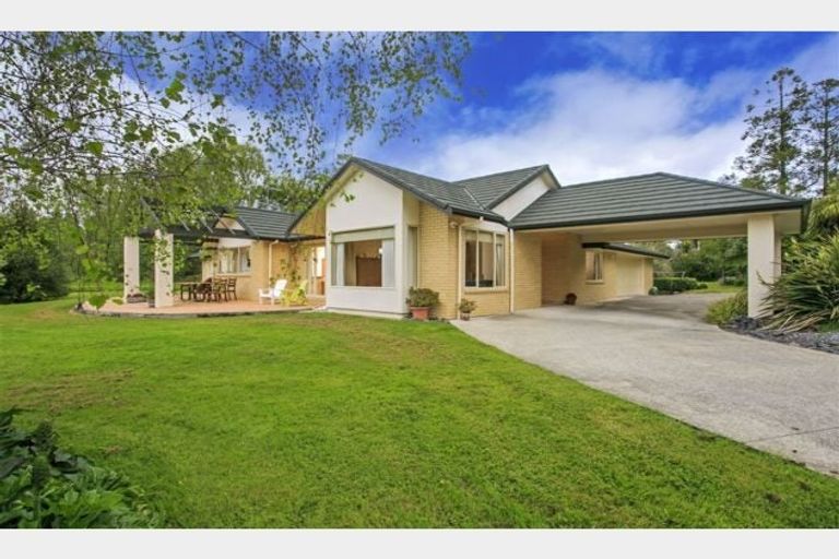 Photo of property in 987 Dairy Flat Highway, Dairy Flat, Albany, 0792