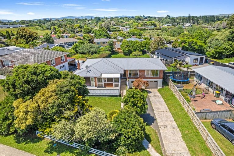 Photo of property in 95 Kitchener Road, Waiuku, 2123