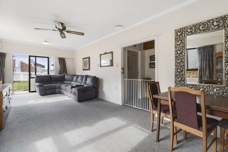 Photo of property in 12 Lawrence Avenue, Te Aroha, 3320