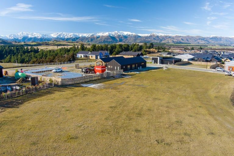 Photo of property in Northlake, 15 Erewhon Crescent, Wanaka, 9305