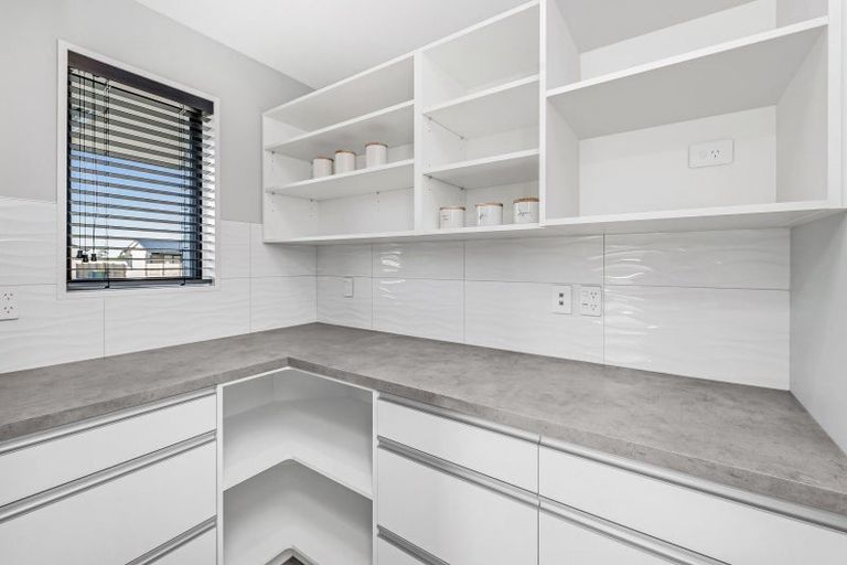 Photo of property in 10 Merino Crescent, Kirwee, 7571