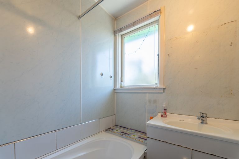 Photo of property in 348 Hills Road, Mairehau, Christchurch, 8013