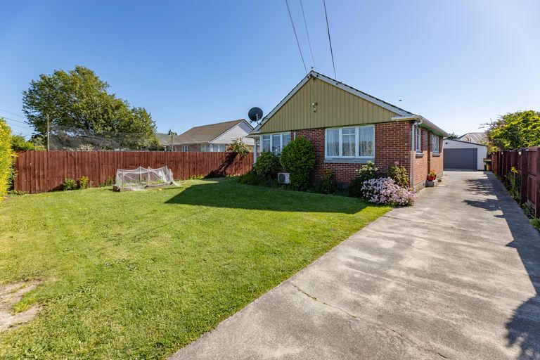 Photo of property in 348 Hills Road, Mairehau, Christchurch, 8013