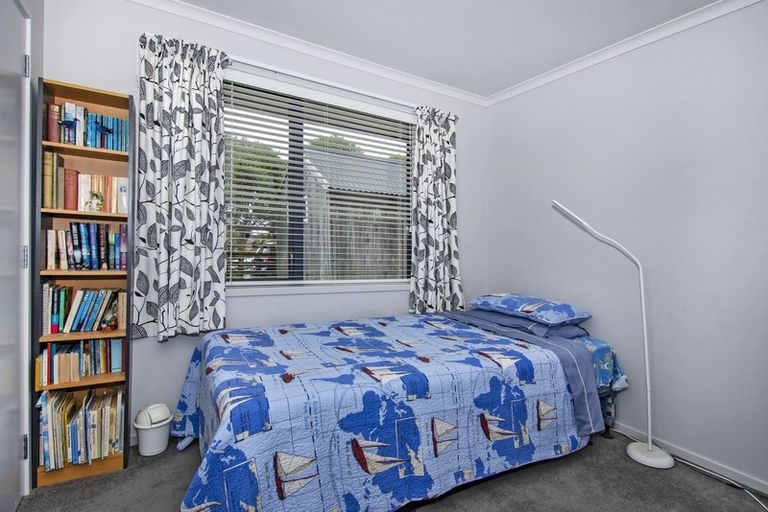 Photo of property in 50 Ocean View Rise, Ruakaka, 0116