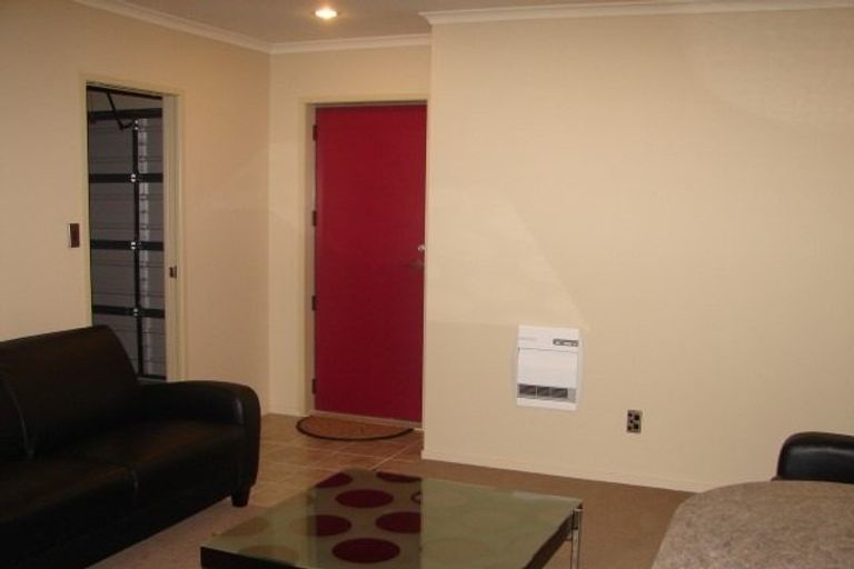 Photo of property in 54d Lorne Street, Melville, Hamilton, 3206