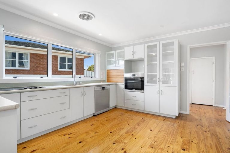 Photo of property in 95 Kitchener Road, Waiuku, 2123