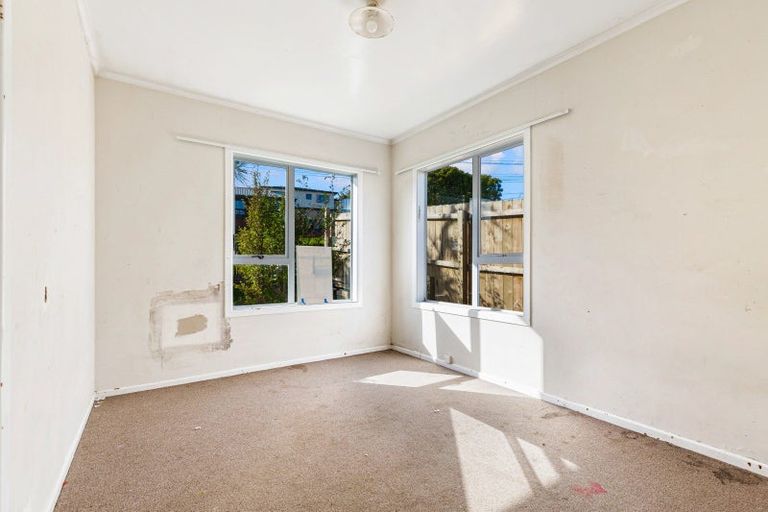 Photo of property in 145 Rosier Road, Glen Eden, Auckland, 0602