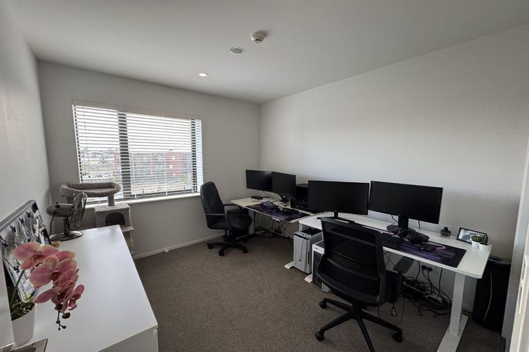 Photo of property in 201/38a Fraser Avenue, Northcote, Auckland, 0627