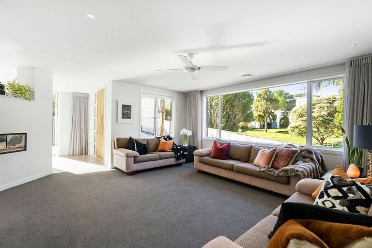 Photo of property in 265a Vipond Road, Stanmore Bay, Whangaparaoa, 0932