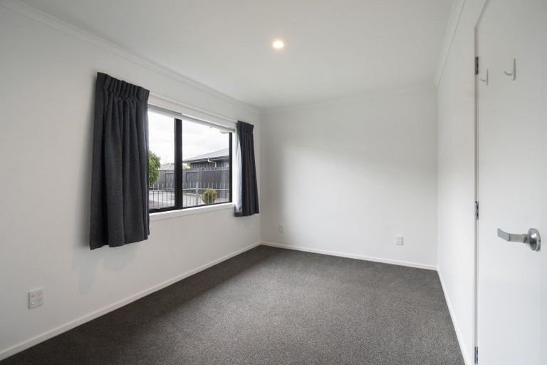 Photo of property in 11 Wescombe Grove, Feilding, 4702