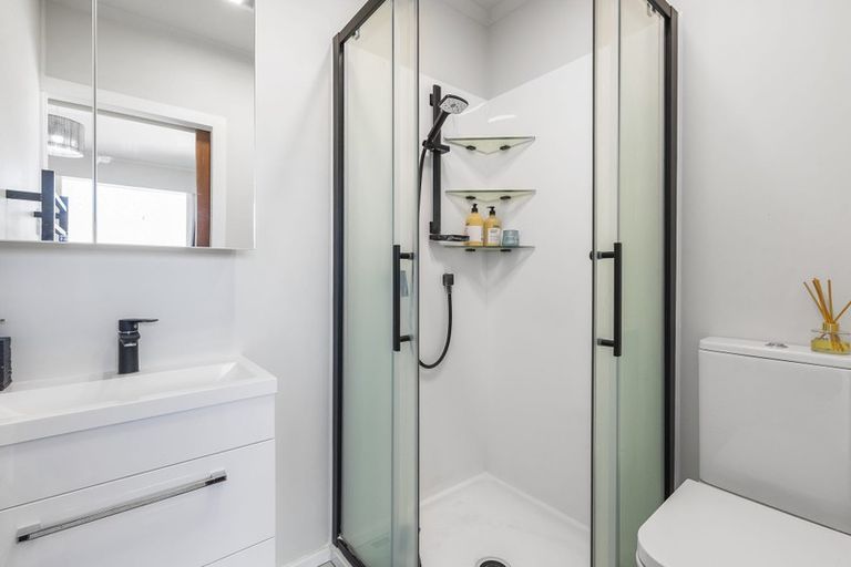 Photo of property in 25 Gray Avenue, Paraparaumu Beach, Paraparaumu, 5032