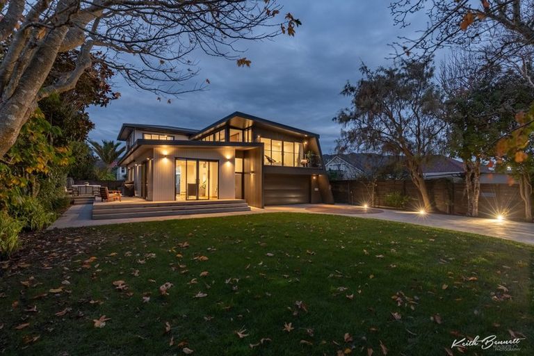 Photo of property in 28 Orr Crescent, Hutt Central, Lower Hutt, 5011