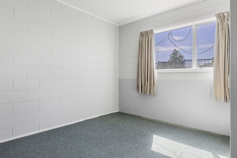 Photo of property in 20 Macdonell Street, Hilltop, Taupo, 3330