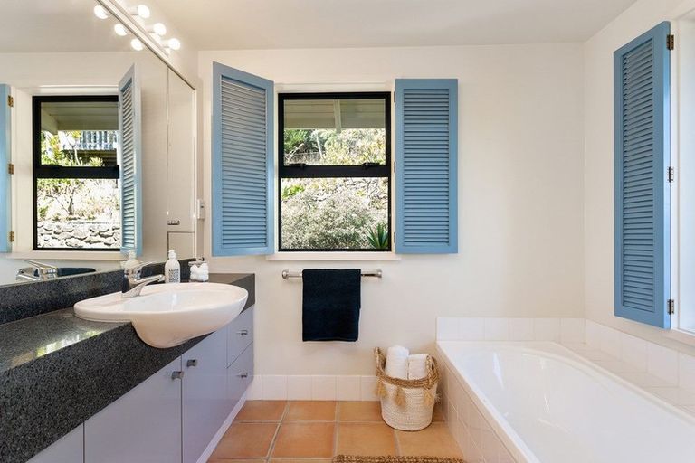 Photo of property in 30 Whitewash Head Road, Scarborough, Christchurch, 8081