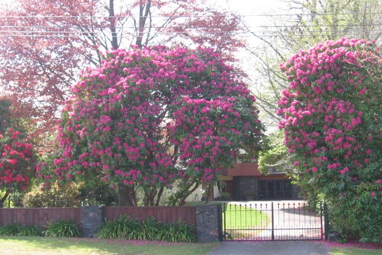 Photo of property in 14 Sunset Street, Hilltop, Taupo, 3330
