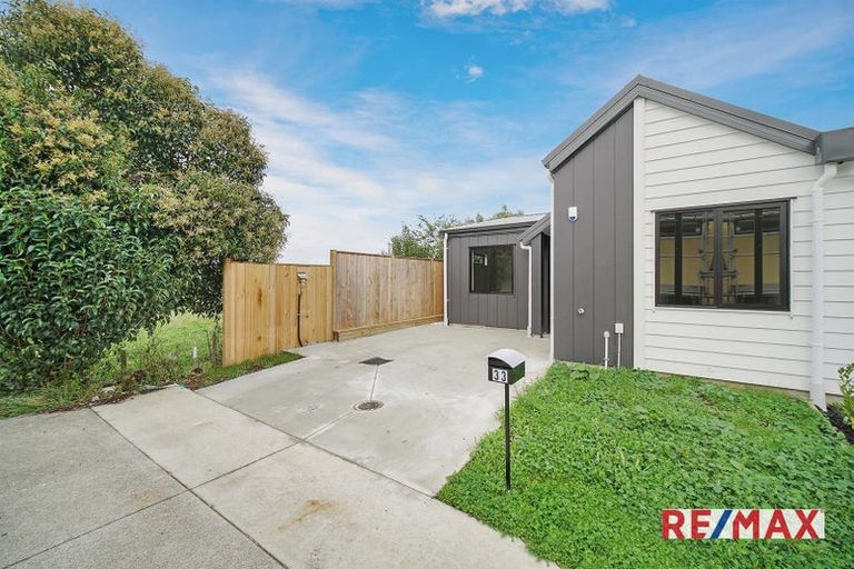 Photo of property in 33 Combat Street, Papakura, 2110