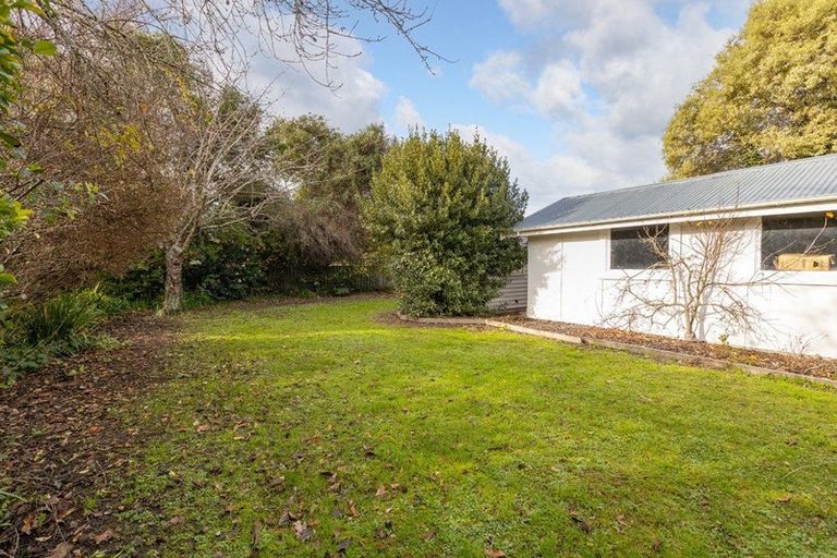 Photo of property in 6 Kummer Crescent, Masterton, 5810