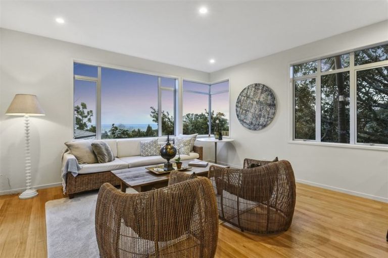 Photo of property in 1/56 Castor Bay Road, Castor Bay, Auckland, 0620