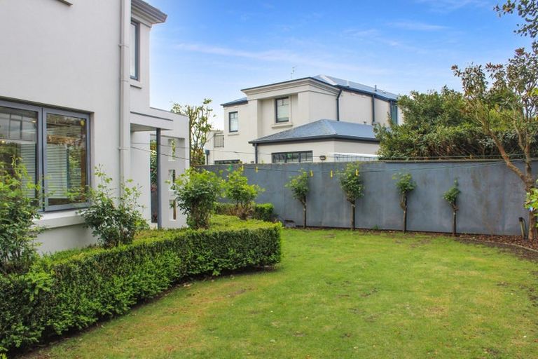 Photo of property in 50 Chateau Drive, Burnside, Christchurch, 8053