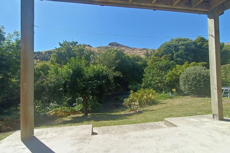 Photo of property in 5 Heathvale Place, Heathcote Valley, Christchurch, 8022