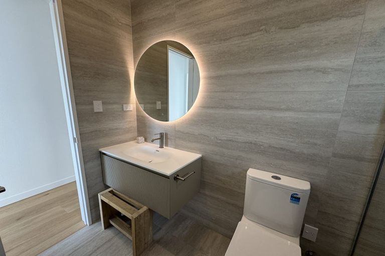 Photo of property in 32 Ridgehill Rise, Flat Bush, 2019