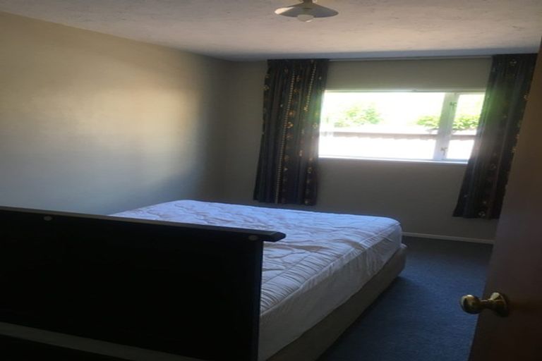 Photo of property in 32 Kedleston Drive, Avonhead, Christchurch, 8042