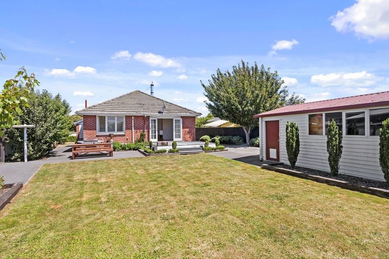 Photo of property in 8 Bronwyn Street, Mairehau, Christchurch, 8052