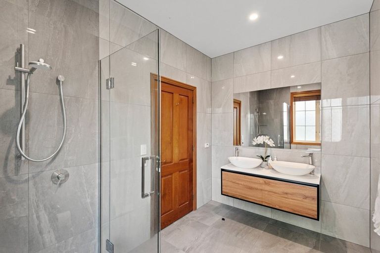 Photo of property in 5 Grangewood Lane, Burnside, Christchurch, 8053