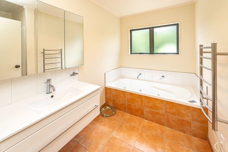 Photo of property in 12a Hillside Terrace, Saint Johns Hill, Whanganui, 4500