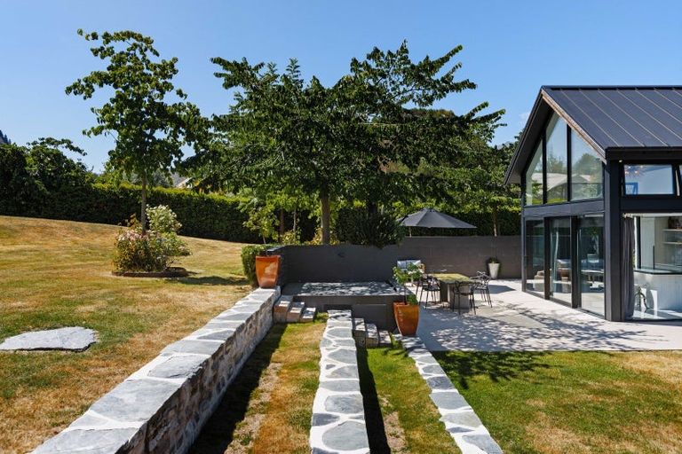 Photo of property in Butel Park, 15 Essex Avenue, Arrowtown, 9302