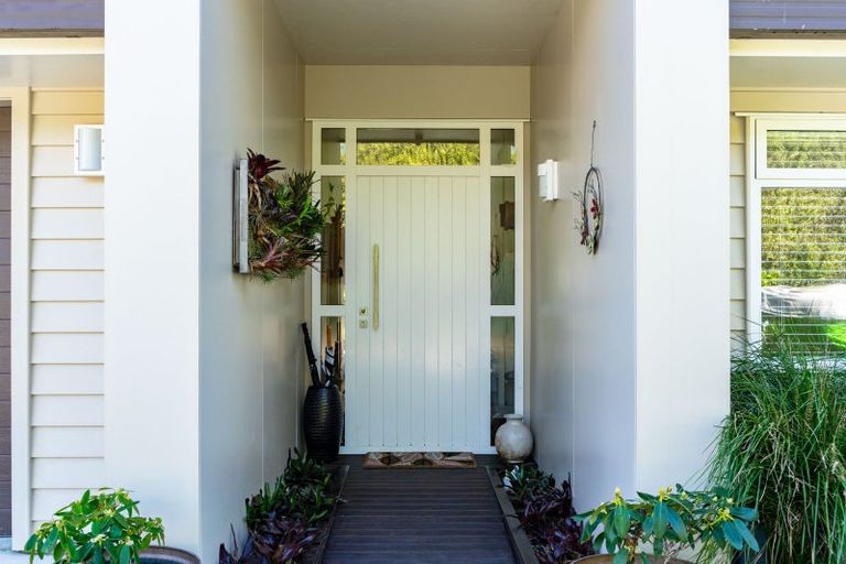 Photo of property in 56 Moir Point Road, Mangawhai Heads, Mangawhai, 0505