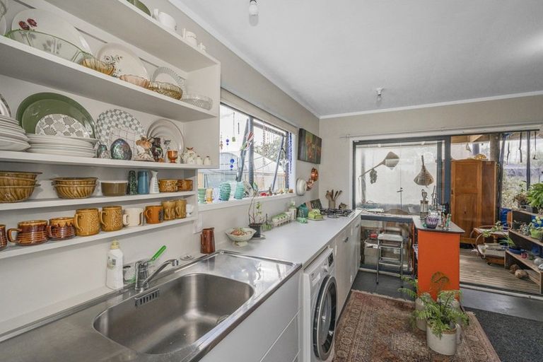 Photo of property in 3 Seascape Avenue, Whitianga, 3510