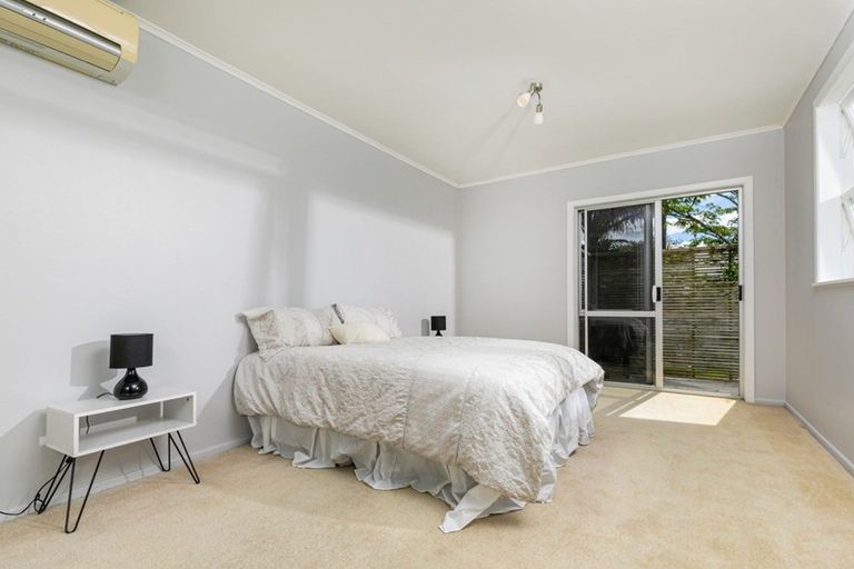 Photo of property in 90 Deep Creek Road, Torbay, Auckland, 0630