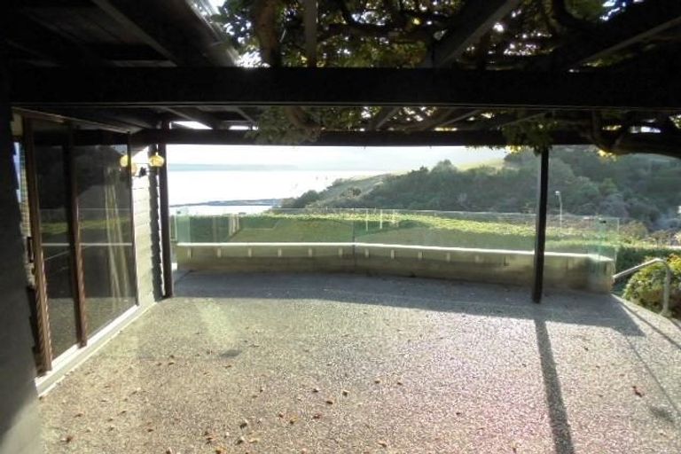 Photo of property in 5a Seapoint Road, Bluff Hill, Napier, 4110