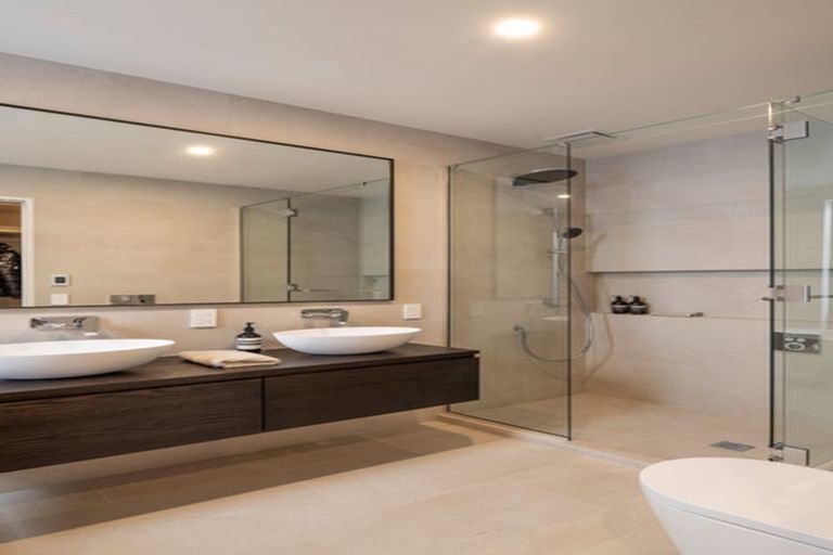 Photo of property in 8 Rhodes Street, Merivale, Christchurch, 8014