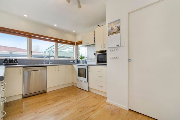Photo of property in 55 Beach Road, Pahurehure, Papakura, 2113