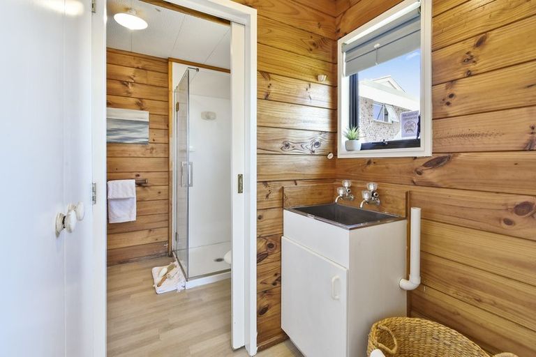 Photo of property in 35a Clark Road, Pahurehure, Papakura, 2113