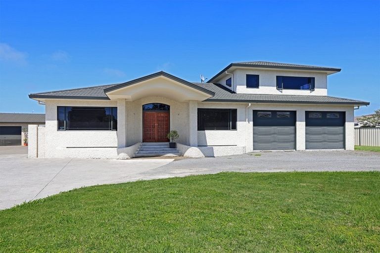 Photo of property in 301 Meeanee Road, Meeanee, Napier, 4112